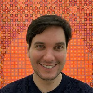 Meet your Posher, Luis